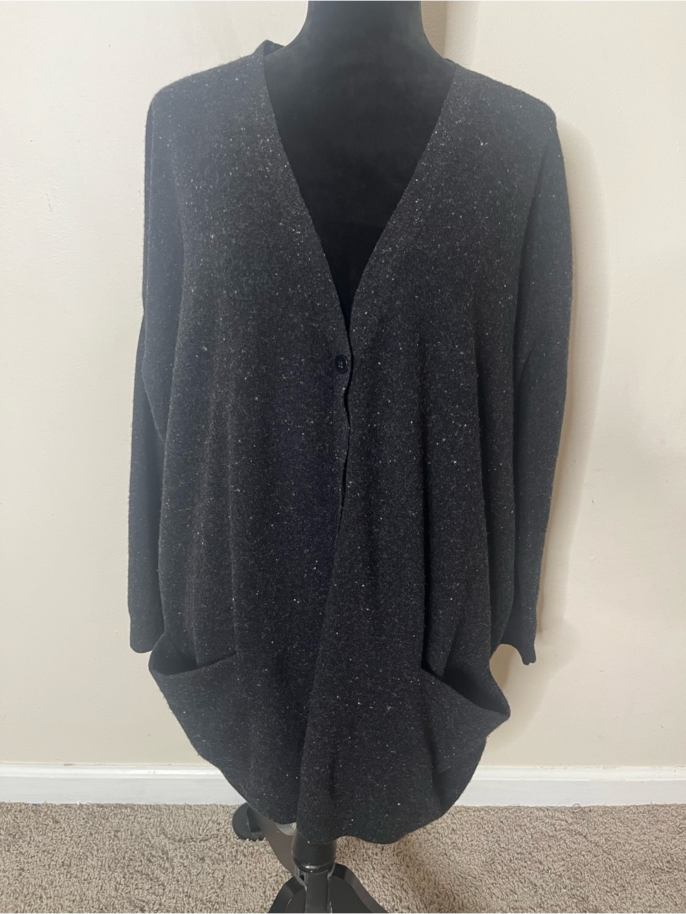 COS Black Speckled V-Neck Button-Front Cardigan Wool Cardigan Sweater Sz M